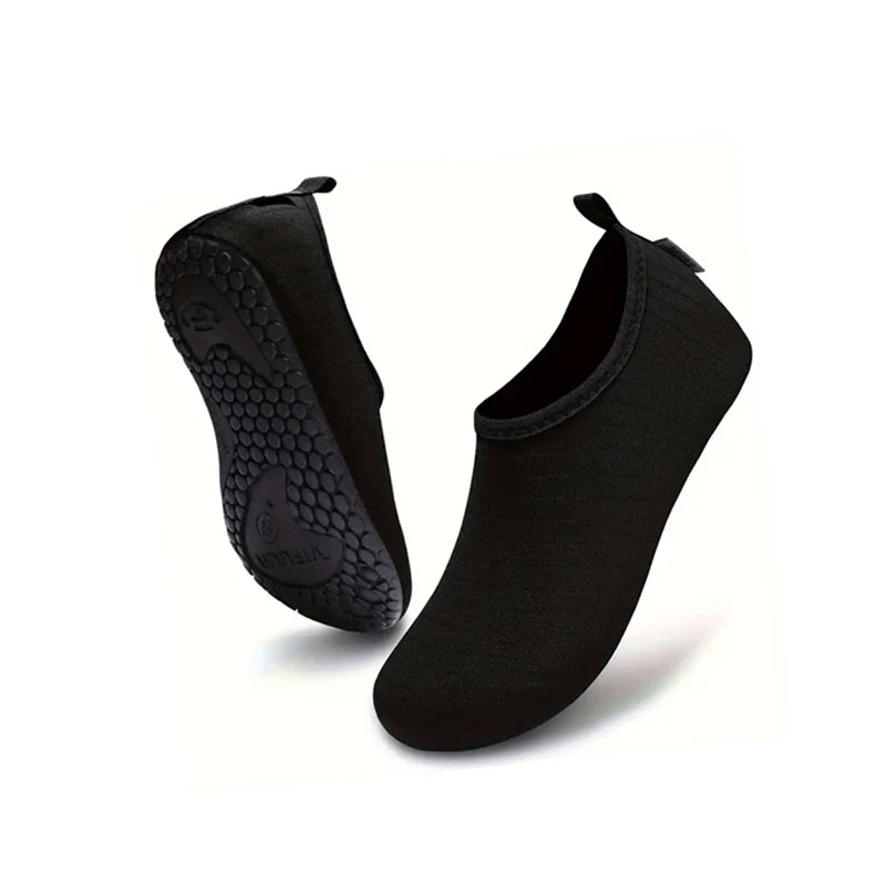 1Pair Wading Shoes Quick-Drying Beach Barefoot Shoes Men Women Anti-Slip Swimming Slippers Seaside Sports Sneakers Diving Socks